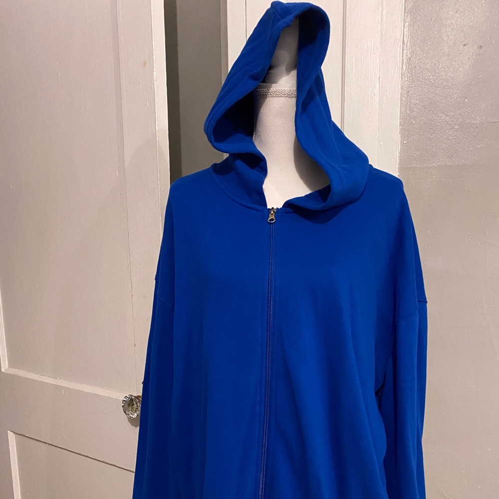 Zip up sweatshirt